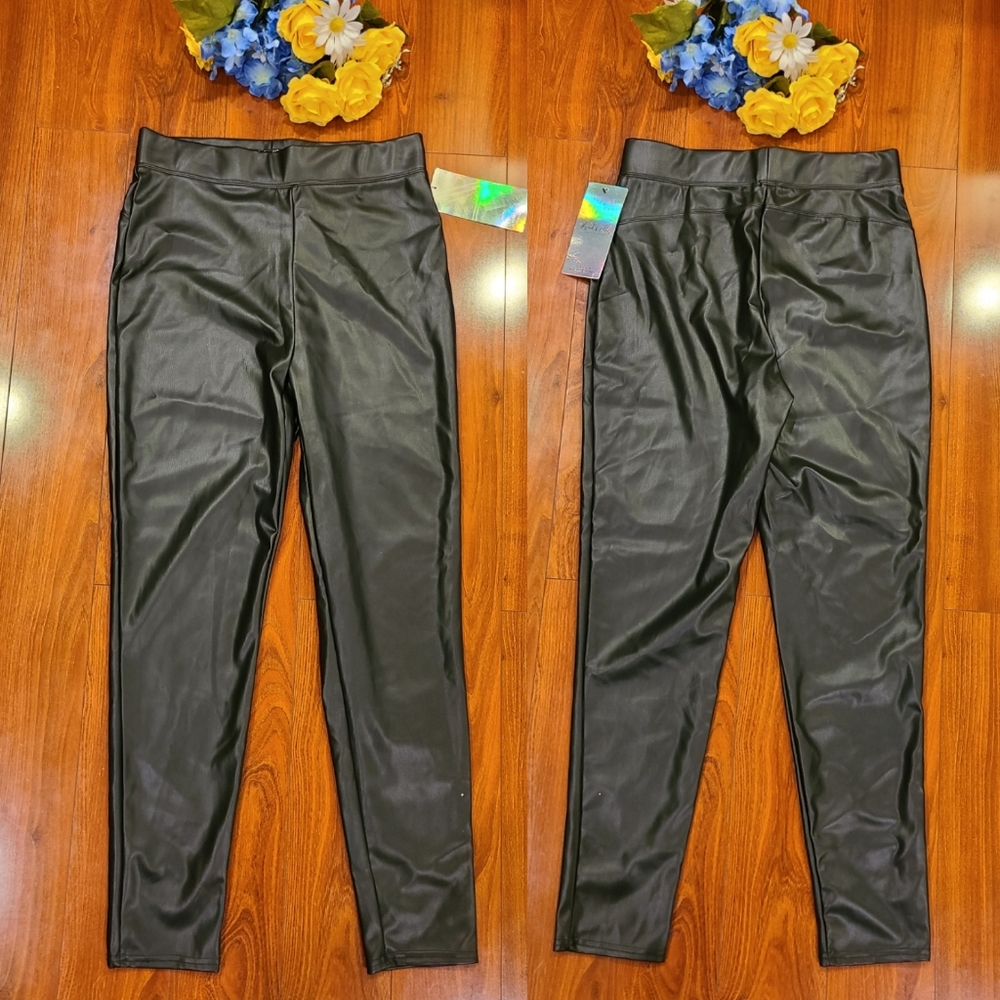 Threads & Others Black Push Up Leggings Size Large